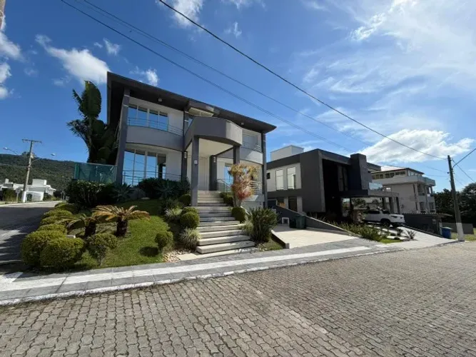 Casa em condomínio fechado com 3 quartos para alugar no Ingleses, Florianópolis