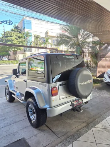 Troller T-4 4X4 3.0 TB Int. Cap. Rígida Diesel 2006
