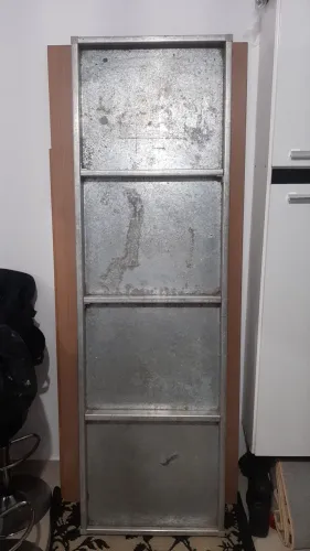 Tabuleiro de alumínio