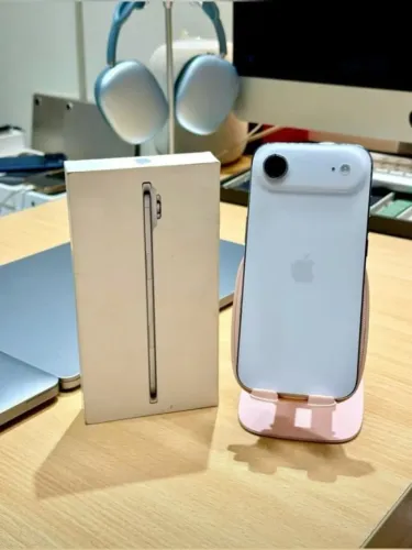 IPHONE AIR 256 GB BRANCO NUVEM SEMI NOVO IMPECAVEL PARA PESSOAS EXIGENTES 