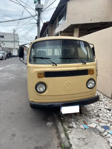 Volkswagen Kombi Standard/ Luxo/ Serie Prata 1996