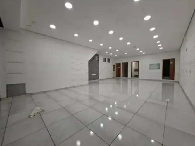 Galpão para locação, 232m² no bairro Taboão - São Bernardo do Campo/SP