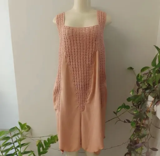 VESTIDO DE CROCHÊ