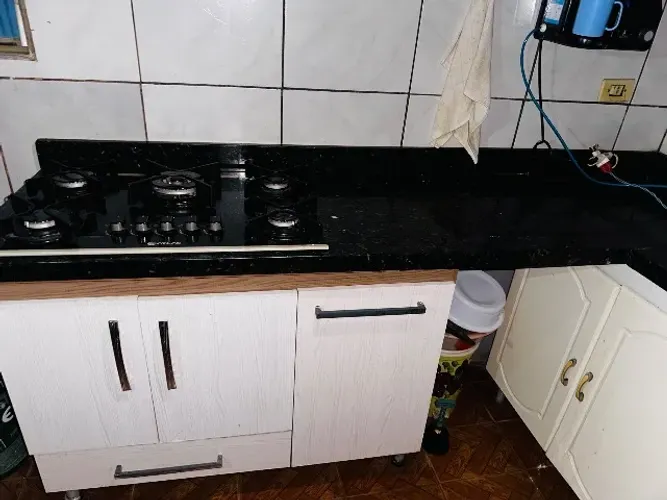 Pedra mármore + cooktop 5 bocas atlas