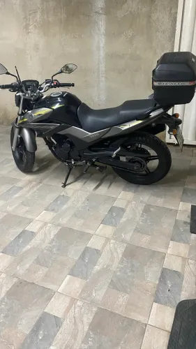 Yamaha YS 250 FAZER/ FAZER L. EDITION /BLUEFLEX