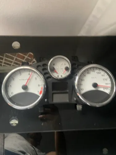 Painel de instrumentos Peugeot 207/206