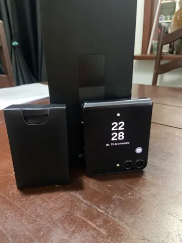 Galaxy Z Flip 5