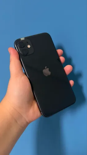 iPhone 11/ 64GB