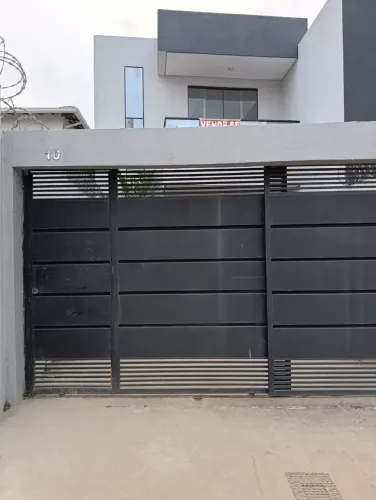 CASA GEMINADA NO BAIRRO EUROPA