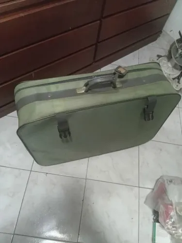 Quase doação! Mala grande de viagem 50,00