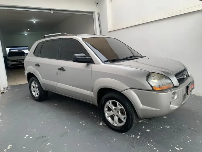 Hyundai Tucson 2.0 16V Aut. 2010