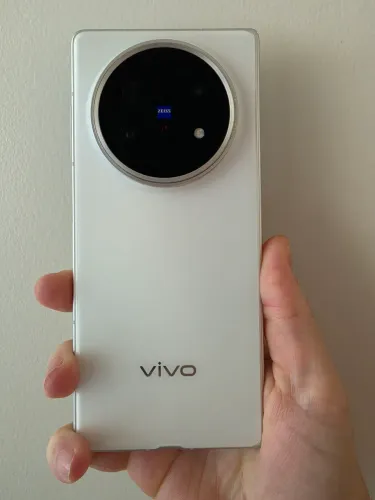 Vivo Xfold 5