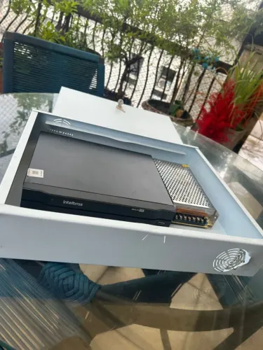 Gravador Intelbras Mhdx 1116-c 16 Canais + Fonte + Caixa (Usado) Adicionar aos favoritos R