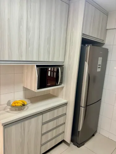 Apartamento grande com elevador Edifício Alfa