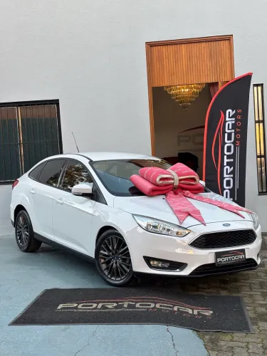Ford Focus Fastback Se/se Plus 2.0 Flex Aut. 2017