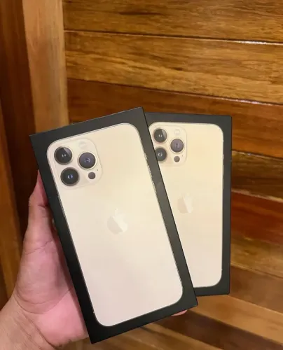 iPhone 13 Pro Max 128GB Dourado + Carregador