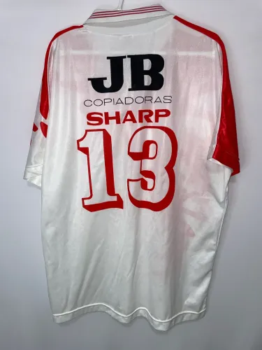 Camisa de futebol anos 90 penalty