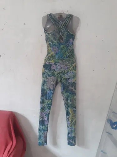 Macacão de malhar tam U 
