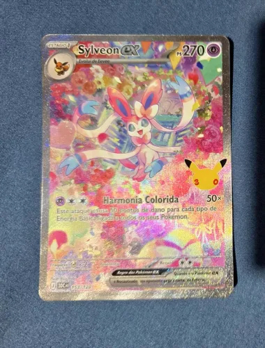 Carta de Pokemon 30 anos Sylveon Ex