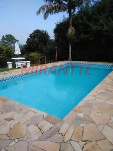 Chácara de 4.900m2 - De frente para a Represa - Igaratá - SP