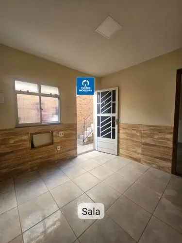 Casa de vila com 2 quartos para locação no Gradim