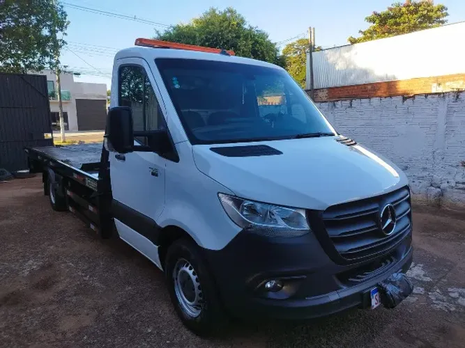 Mercedes-Benz Sprinter 416 CDI Truck Guincho 2021/2022 Plataforma 5m