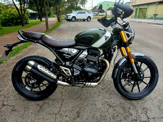 Triumph Scamber 400x 2025 - Particular Baixa Quilometragem