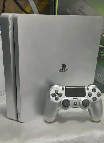 Ps4(edição silver)