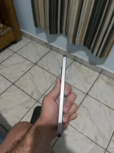 A 17 semi novo apenas 30 dias de uso 