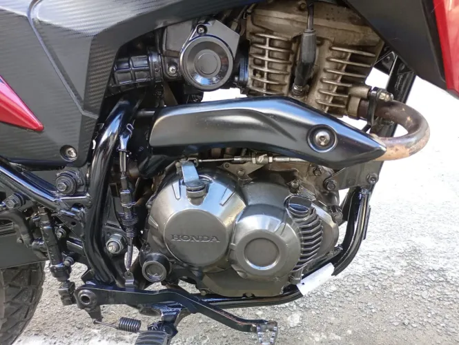 Vendo moto xre 190 no precinho 
