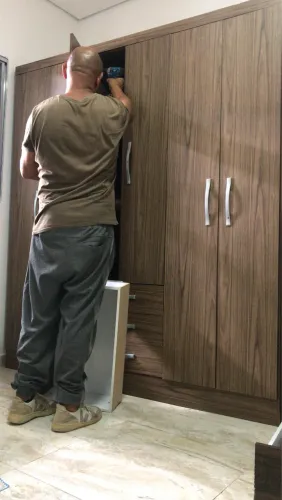 Guarda roupa de casal 