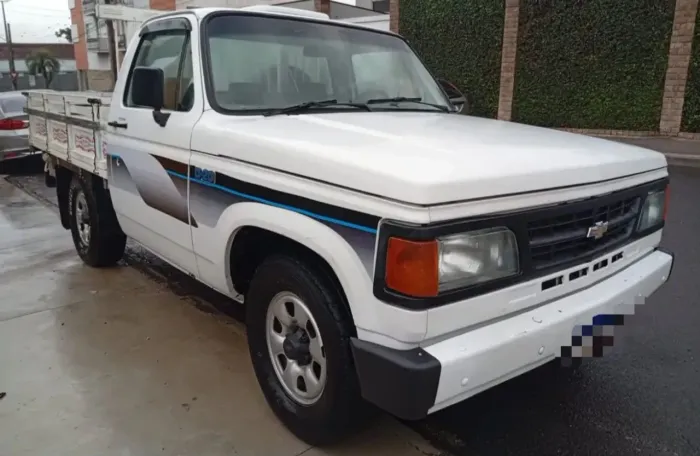 Chevrolet D-20 S / Luxe 3.9/4.0 Diesel 1990