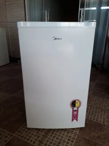 Frigobar midea 124 litros 220v