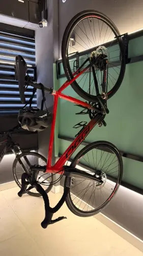 Bicicleta Speed Aro 700C Oggi Velloce Claris Vermelha Tam.M Seminova