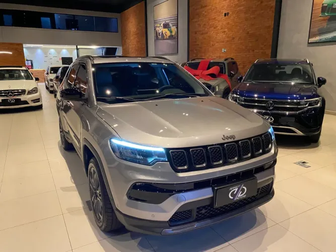 Jeep Compass Long. T270 1.3 TB 4X2 Flex AUT 2024