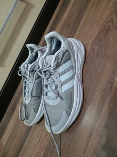 Adidas Ozelle Cloudfoam