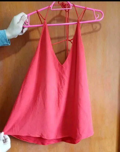 Blusa Animale Vermelha alças cruzadas