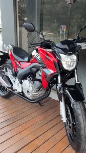 Cb 250 Twister ano 2019