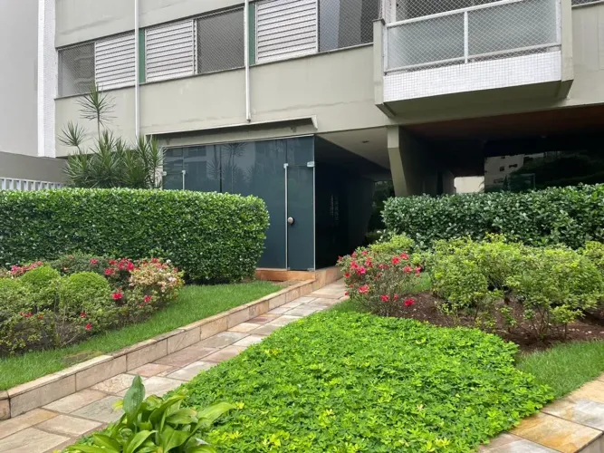 Apartamento amplo para Venda no Higienópolis  Rua Albuquerque Lins