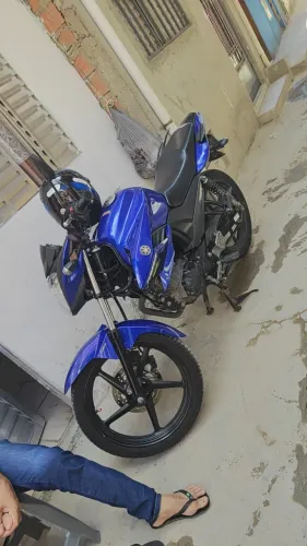 Vendendo moto