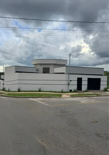 Casa - Residencial Flor do Ipê II