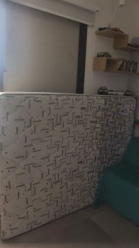 Cama de casal Herval