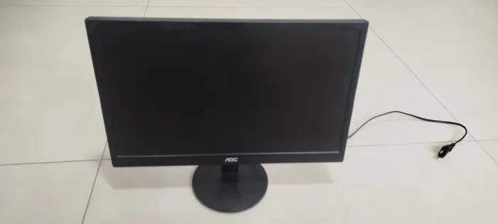 Monitor 19 AOC E970swnl