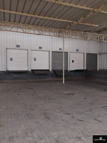 GALPÃO COMERCIAL em SIMÕES FILHO - BA, CENTRO