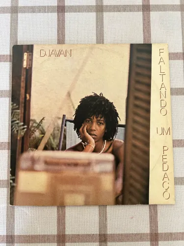 Vinil Djavan - Faltando um Pedaço (1982)