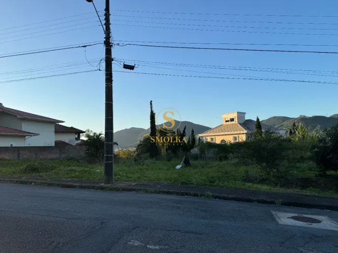 Terreno à venda no bairro João Paulo/Florianópolis/SC.