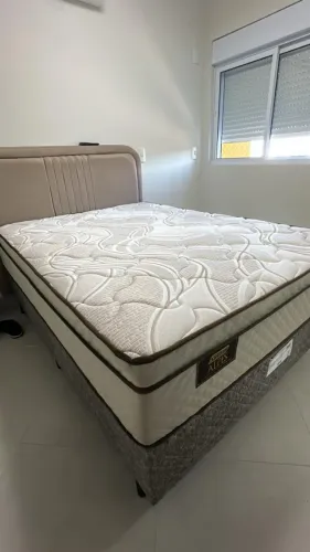 CABECEIRA PARA CAMA DE CASAL- 6 MESES DE USO