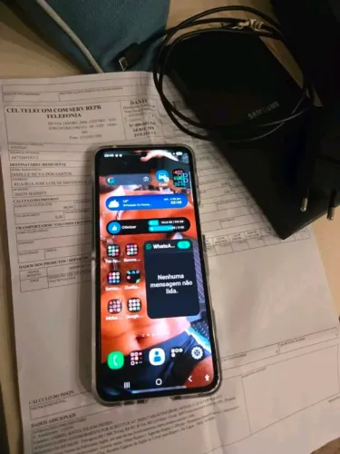 Samsung Zflip 5 otimo estado com detalhe minimo completo !