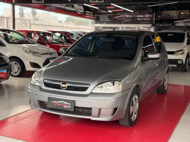 Chevrolet Corsa Hat. Premium 1.4 8V Econoflex 5P 2009