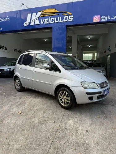 Fiat Idea ELX 1.4 MPI Fire Flex 8V 5P 2010
